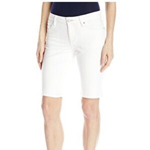 HYBRID & Co White Bermuda Shorts NWOT